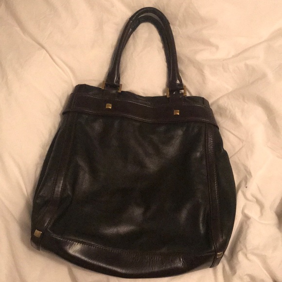 Banana Republic Handbags - Banana Republic Black Leather Tote